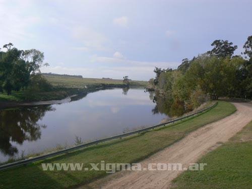 Camino costero - Rio Quequen.jpg